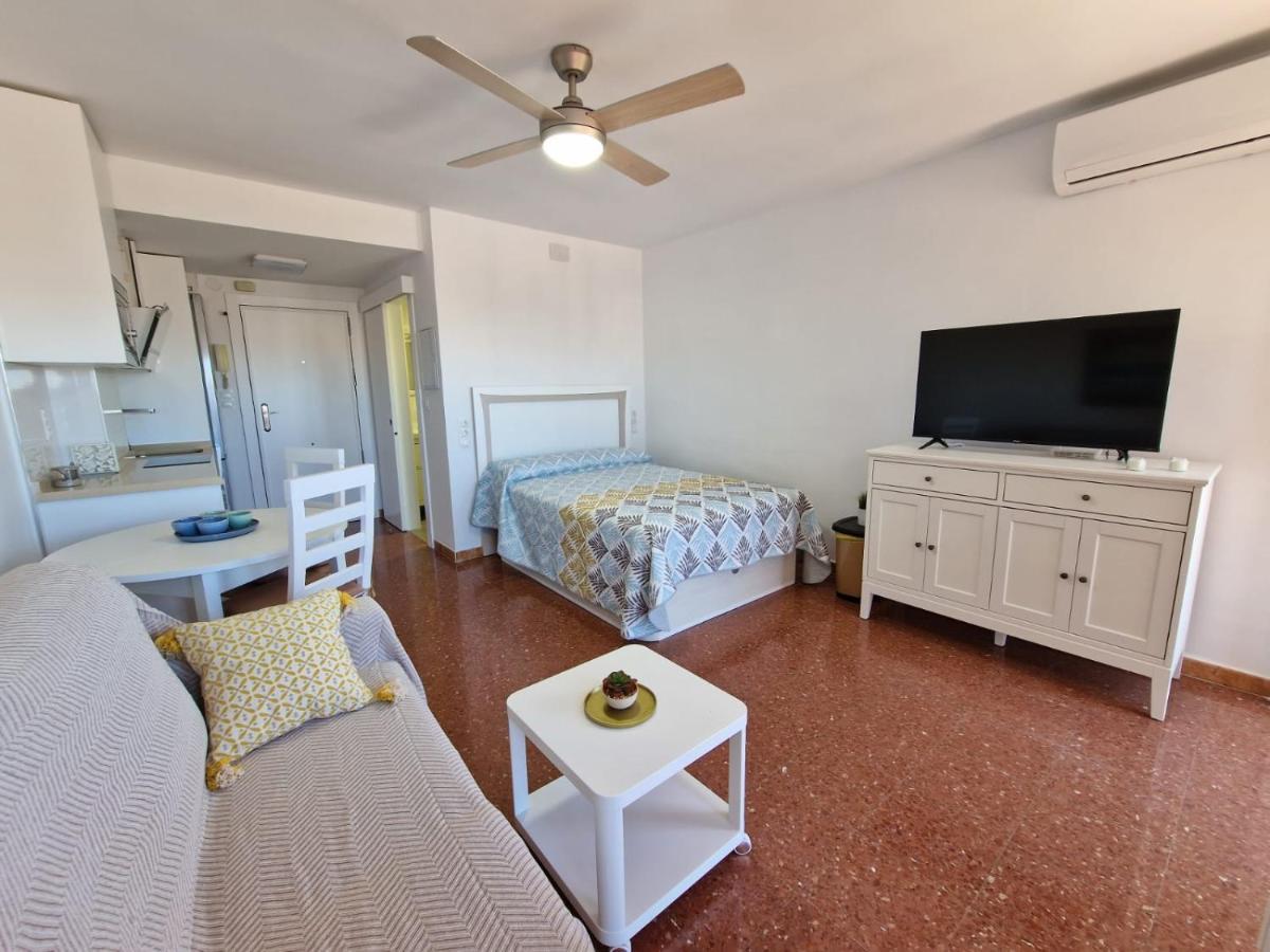 Apartamento Sereva Plazamar Torre Del Mar Exterior foto