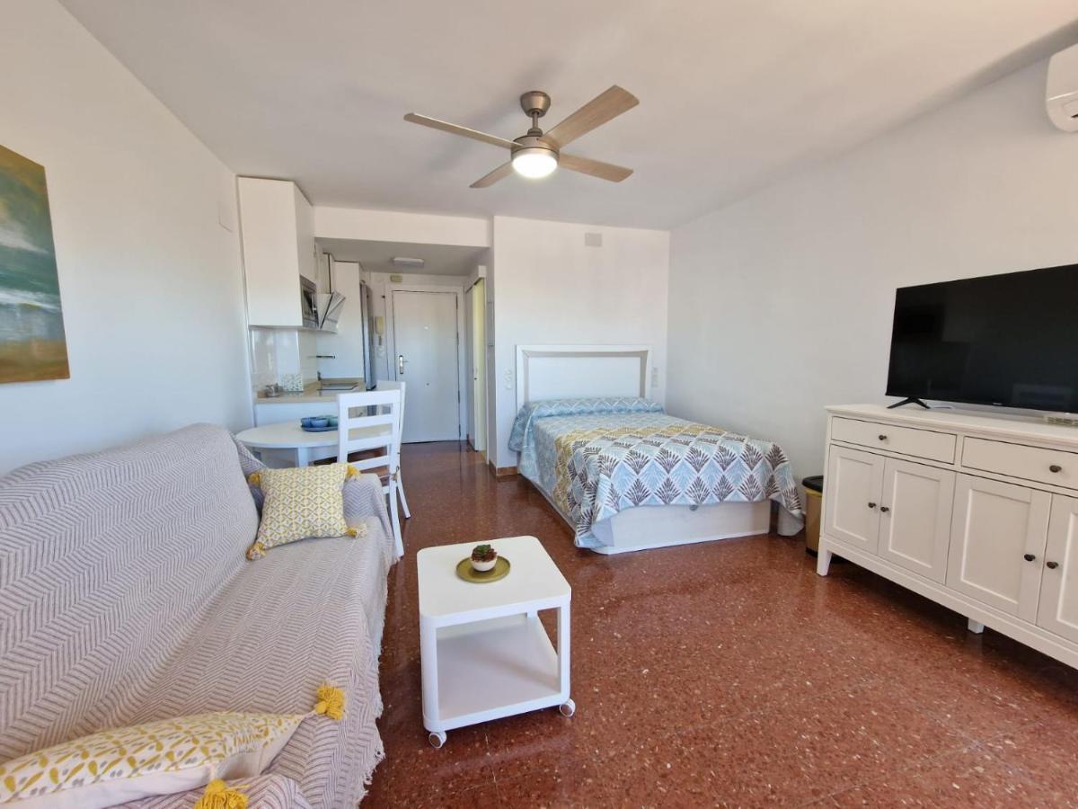Apartamento Sereva Plazamar Torre Del Mar Exterior foto